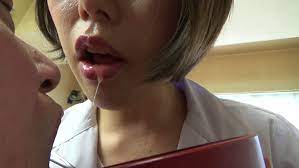 M男を人間便器にして楽しむゲロスカ女子倶楽部 騎乗位で腰を振りながら嘔吐、脱糞する予備校女講師 会員ナンバー7番 竹内美緒 - アダルト動画 ソクミル