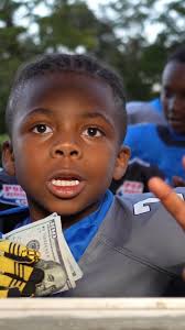 Darnell Cookman Vikings #4 Kingston Everett TD pass to #2 Jah'Prince  Matthews. Everett 2pt run Cookman leads 30-0 over DuPont Q2 Sponsored by  Beasten Athletics @beasten_unleashed