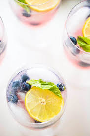 It has delicious flavors with notes of sweet lemonade, and a tinge of cranberry that. Blueberry Vodka Lemonade Lemonsforlulu Com