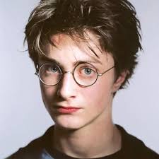 Destiny Welsh (@destoneee)