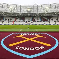 Na afloop van het seizoen 2015/16 verhuisde de club naar het olympisch stadion. Michael Walker West Ham Join Arsenal In Gaining A Stadium But Losing Part Of Club S Soul
