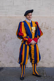 Gemäss reglement besteht die schweizergarde aus 110 männern. Papstliche Schweizergarde Uniformen