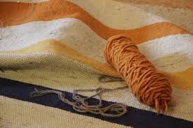 Wie schon erwähnt, brauchst du keinen webrahmen und auch keine anderen hilfsmittel um den teppich zu weben. Teppiche Selber Weben Ingrid Frank Web Atelier Brackenheim