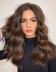 Voluminous Hair With Messy Soft Waves Hair Styles Brown Hair Colors Long Hair Styles