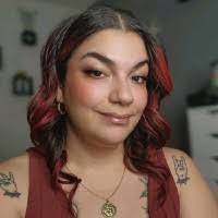 Tabatha Lewis's Instagram, Twitter & Facebook