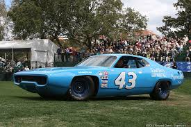 Now, one of the king's iconic race cars is up for auction, the very 1971 plymouth road runner that he took to the #1 spot at the nascar grand national championship. 43 Source Http Hotvvheels Tumblr Com Vintage Cars Old Muscle Cars Cars Movie