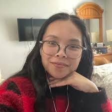 Tricia Mendoza's Instagram, Twitter & Facebook