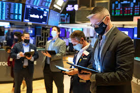 The stock market does not reflect the present. Sjuhqhx7rdx1um