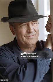 305 Iris Papers Stock Photos, High-Res Pictures, and Images