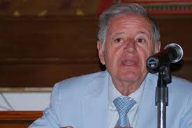 CELEBRANDO EL DÍA MUNDIAL DE LA POESÍA CON EL POETA ALFONSO PONCE