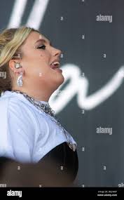 Ella henderson hi-res stock photography and images