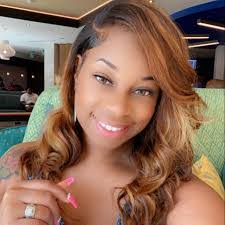 Samiya Robinson's Instagram, Twitter & Facebook