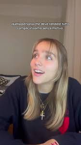 Complicare tutto senza motivo: un'analisi sociale