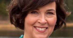 Laura Mulkey's Instagram, Twitter & Facebook