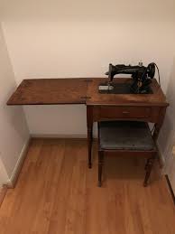 The best singer sewing machine can also be in your corner. Old Singer Sewing Machine Built Into Table Anyone Know Value Vintagesewing