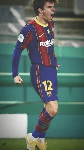 Ricard riqui puig martí is a spanish professional footballer who plays for barcelona as a central midfielder. Riqui Puig Fcbarcelona Hd Mobile Wallpaper Peakpx