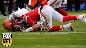Kansas city chiefs quarterback patrick mahomes (15) is helped off the field by teammate mike remmers, right, after getting injured during the second half of an nfl divisional round football game. Will Patrick Mahomes Concussion Keep Him Out Of Afc Title Game Dr Matt Provencher Fox Nfl Youtube