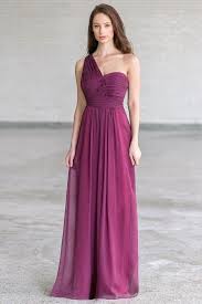 This Gorgeous One Shoulder Maxi Would Make A Perfect Bridesmaid Dress We Love How It Is Simple Yet D Maxi Bridesmaid Dresses Dresses Sweetheart Chiffon Dress