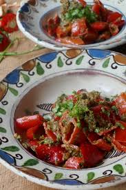 Georgischer Paprikasalat Mit Walnussen Beilage Zu Fisch Paprika Salat Paprikasalat