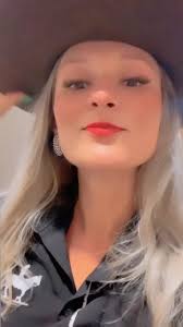 Ana Júlia Locatelli (@anajulialocatelli) · Instagram 照片和视频