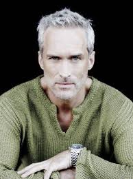 The side part short is a classic older man's hairstyle. New Haircuts For Short Hair Men Haircutsforshorthairmen Older Men Haircuts Best Haircuts For Older Men Older Mens Hairstyles