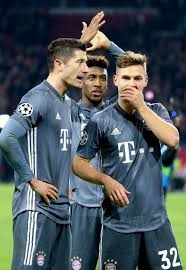 Bayern munich's robert lewandowski named the world's best to go with uefa and world soccer awards. Pin On Futbol Players