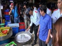 Chuyên cung cấp hải sản tươi sống. Chá»£ Ä'áº§u Má»'i Binh Ä'iá»n Khá»• Sá»Ÿ Vi NgÆ°á»i Ban Hang Rong Bao NgÆ°á»i Lao Ä'á»™ng