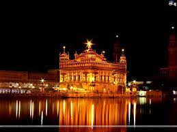 Pin By Sakshi On Incredible India Golden Temple Golden Temple Amritsar Amritsar