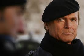Maybe you would like to learn more about one of these? Don Matteo 13 Terence Hill Spiega Cosa Succedera E Dell Arrivo Di Bova
