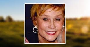 Sue Hare's Instagram, Twitter & Facebook