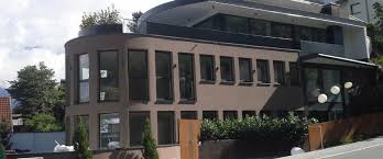 Fliesen, fliesenleger, innsbruck ich suche einen guten keramiker : Ihr Fliesenleger In Innsbruck Peter Stolz