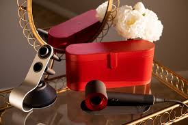With a powerful digital motor and air multiplier™ technology for fast drying, and intelligent heat control. Dyson Supersonic Hairdryer Is It Worth The Hype Sun Kissed Blush