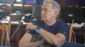 Юрий николаевич стоянов — известный советский и российский актёр театра и кино, музыкант. Akter Yurij Stoyanov Nazval Razmer Svoej Pensii