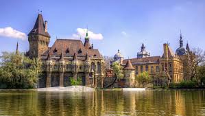 Resultado de imagem para budapest park