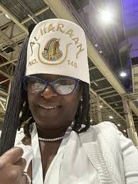 Hello everyone I invited Dr. Anna Bella, the photographer that took all  those amazing pictures of Guyana to join the group. Perhaps she might have  more beautiful photos to share.