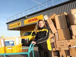 Einfache sendungsverfolgung details zur internetmarke briefmarken selbst drucken postfächer und mehr auf paket.net. Deutsche Post In Bad Lippspringe Stellt Sich Auf Den Paket Boom Ein Nw De