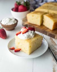 Rava idlis, a different kind of steamed cakes; Semolina Yogurt Cake Inquiring Chef