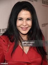 102 Maria Steinberg Photos & High Res Pictures