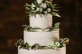 Skiff's makes the best cakes, they are light and fluffy, and tasty. What Are The Most Popular Flavors For A Wedding Cake Zola Expert Wedding Advice