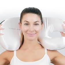 Nurse Jamie Beauty Bear Age Defy Pillow, Memory Foam Edition in White :  Amazon.ca: Home