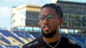 Video Toronto City Hall Strips Mayor Rob Ford of Some Powers