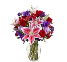 Ftd florists craft ftd has a wonderful selection of same day delivery memorial flowers so you can have flowers delivered to the home or to the service with reliable promptness. Ftd Stunning Beauty Bouquet Bd17fa Ftd Birthday Flowers Canada Flowers Ca