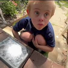 Taylor police go beyond the call of duty for a 7-year-old