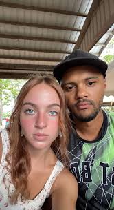 Kaylee Olund and Damien Bryant's Wedding Website