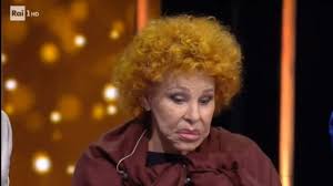 Top songs by ornella vanoni. Ornella Vanoni Si Addormenta In Diretta Su Rai 1 Tra Lo Sconcerto Del Pubblico E Di