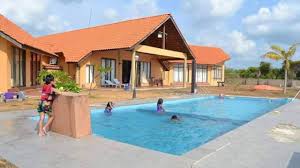 The main cherating beach is the location of many hotels, reboots and chalets, catering for all budgets. Villa Kaseh Ain Penginapan Keluarga Tepi Pantai