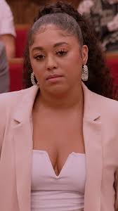 How old is old??? #fyp #foryoupage #cutlerscourt #couplescourt  #relationship #diamond