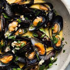 Steamed Mussels In White Wine & Lemon From Lindsey Baruch Recipe On Food52