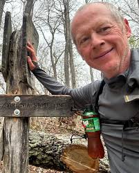 Hiking the North Shore Rail Trail