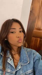 Tadidinareo ve izy ilay nisolo toerana an'i Bakoly taminy Malok'ila?🌹💓